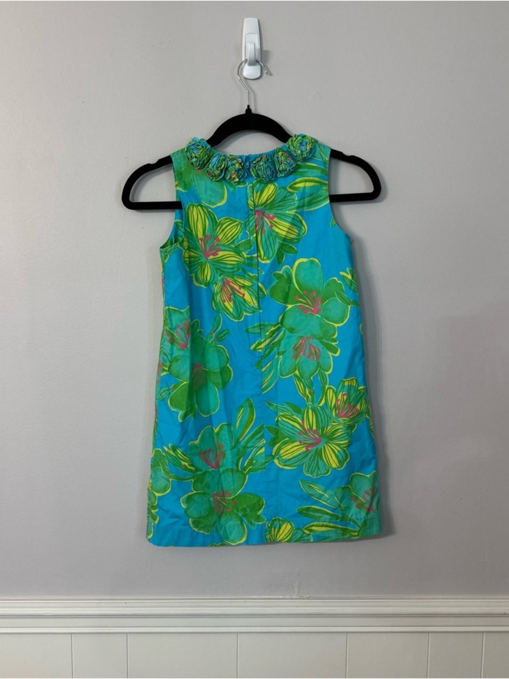 Lilly Pulitzer Girls Sleeveless Green, Blue, Pink Floral Dress Sz 10 GUC - Picture 7 of 7
